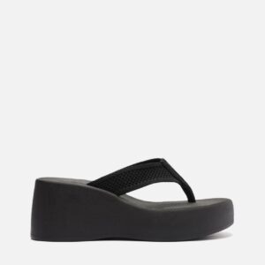Tamanco Preto Flatform Crochê