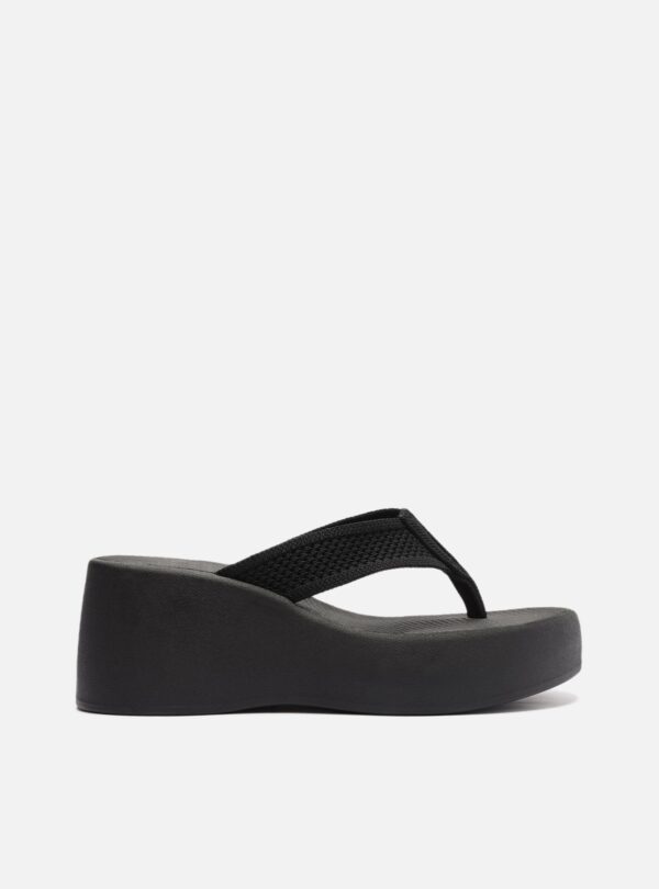 Tamanco Preto Flatform Crochê